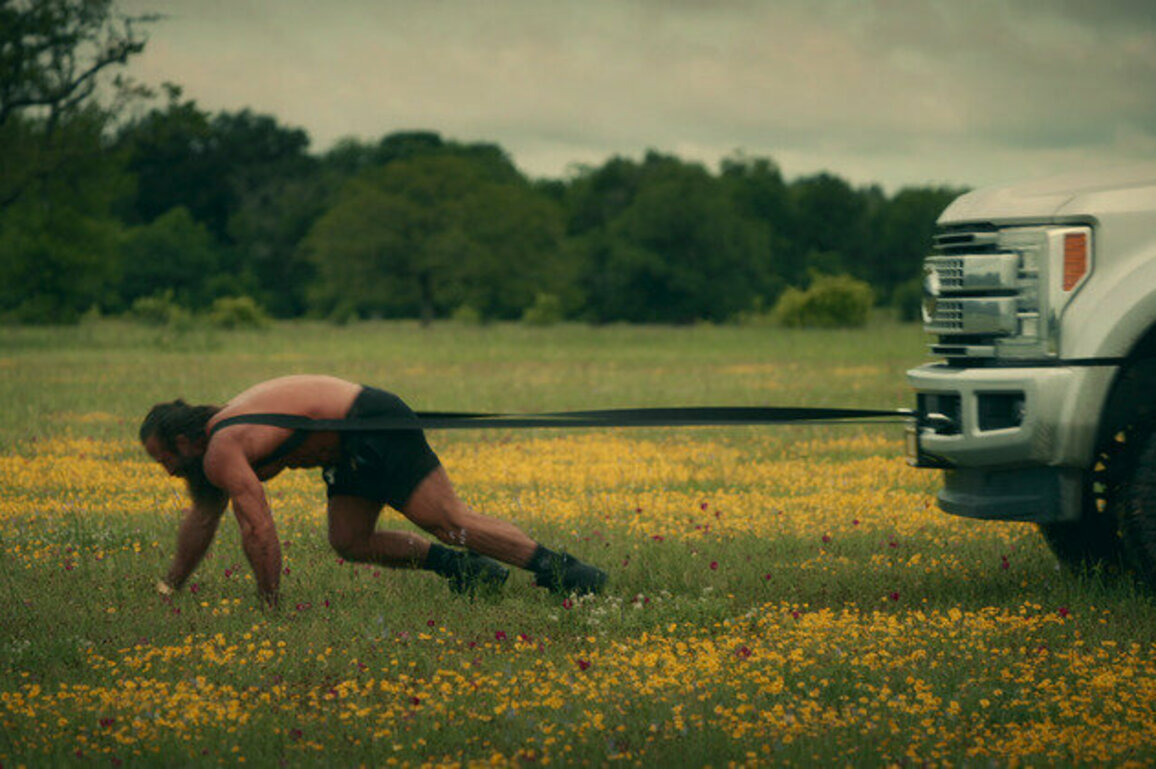 From the Liver King to ultramarathons, fitness influencers are glorifying extreme masculinity where 'pain is the point'