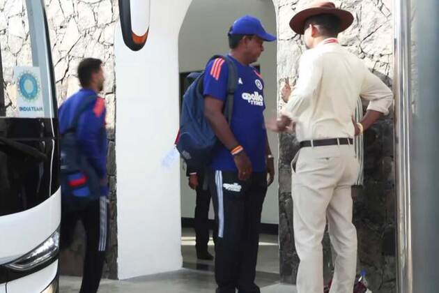 Team India and Sri Lanka arrive at Galle International Stadium ahead of opening Test