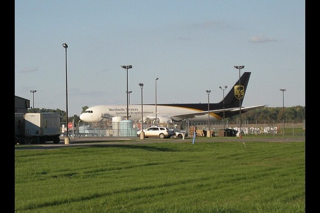 UPS plane erupts into fireball near Louisville airport, 7 dead