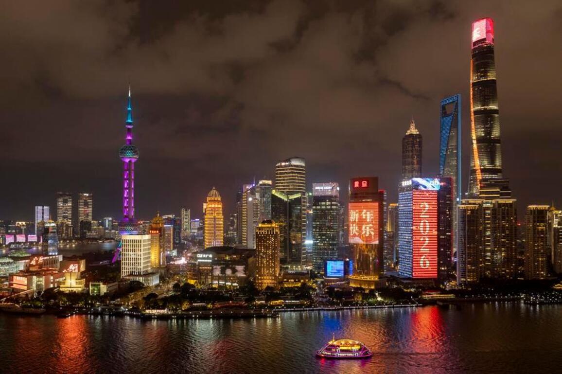 Update: Shanghai's GDP exceeds 5.67 trln yuan in 2025