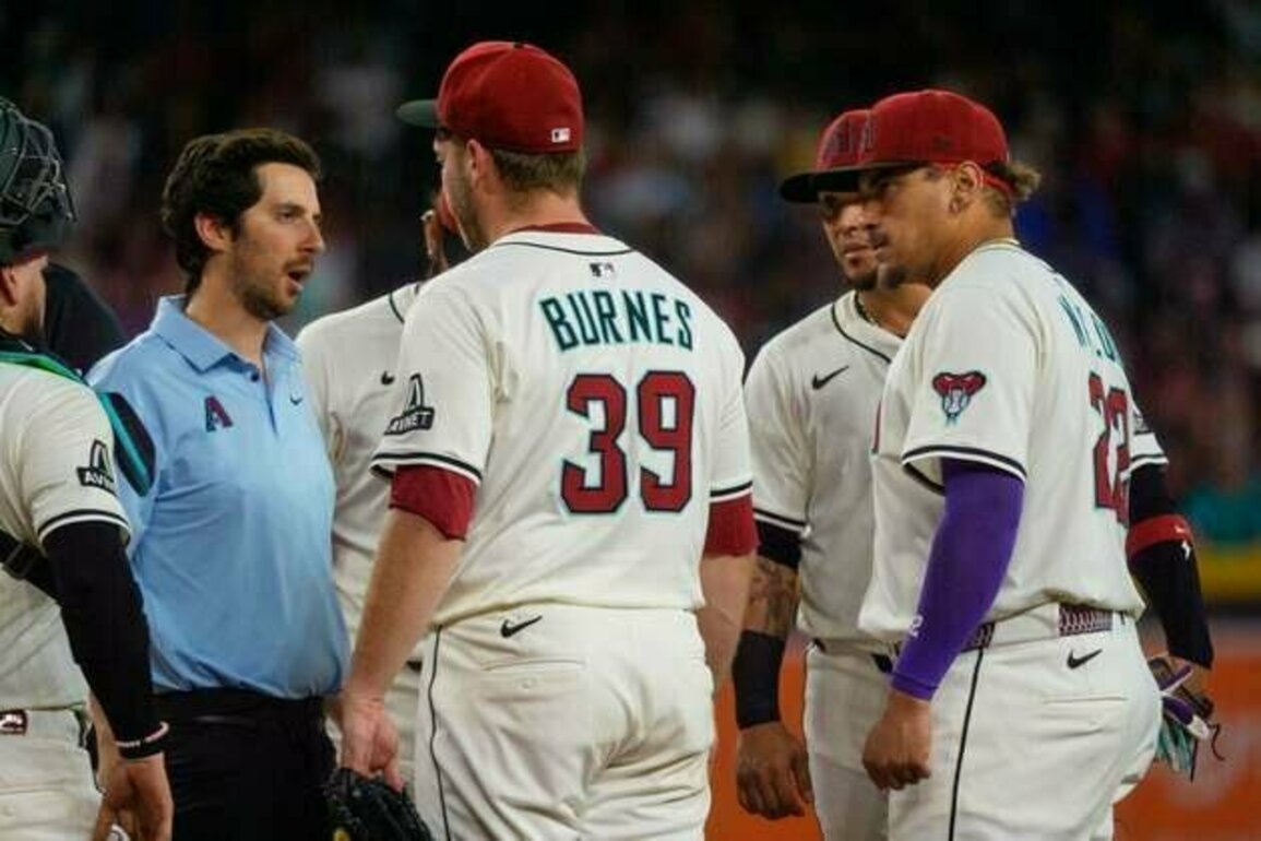 Diamondbacks RHP Corbin Burnes (elbow) to undergo MRI