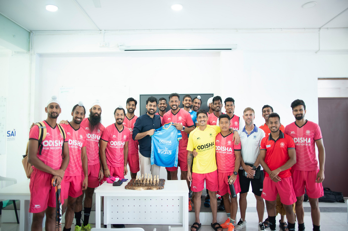 Indian Men's Hockey Team engage in a first-of-its-kind chess masterclass with American Gambits co-owner Prachura P Padakannaya