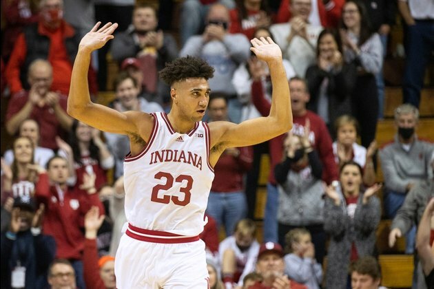 Indiana faces first road test against struggling Syracuse