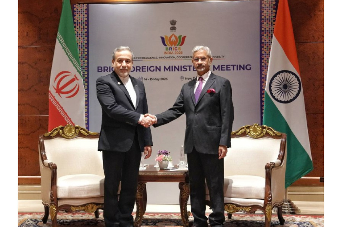 EAM Jaishankar, Iran FM Araghchi hold bilateral meet on sidelines of BRICS