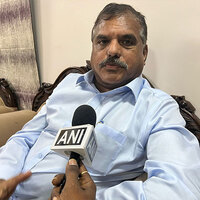 YSRCP condemns 'scrapping' of pension to disabled; Vows to "fight against privatization of VSP"
