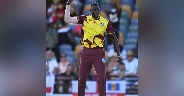 Jason Holder surpasses Bravo to become West Indies' top T20I wicket-taker, stars in thrilling win over Pakistan