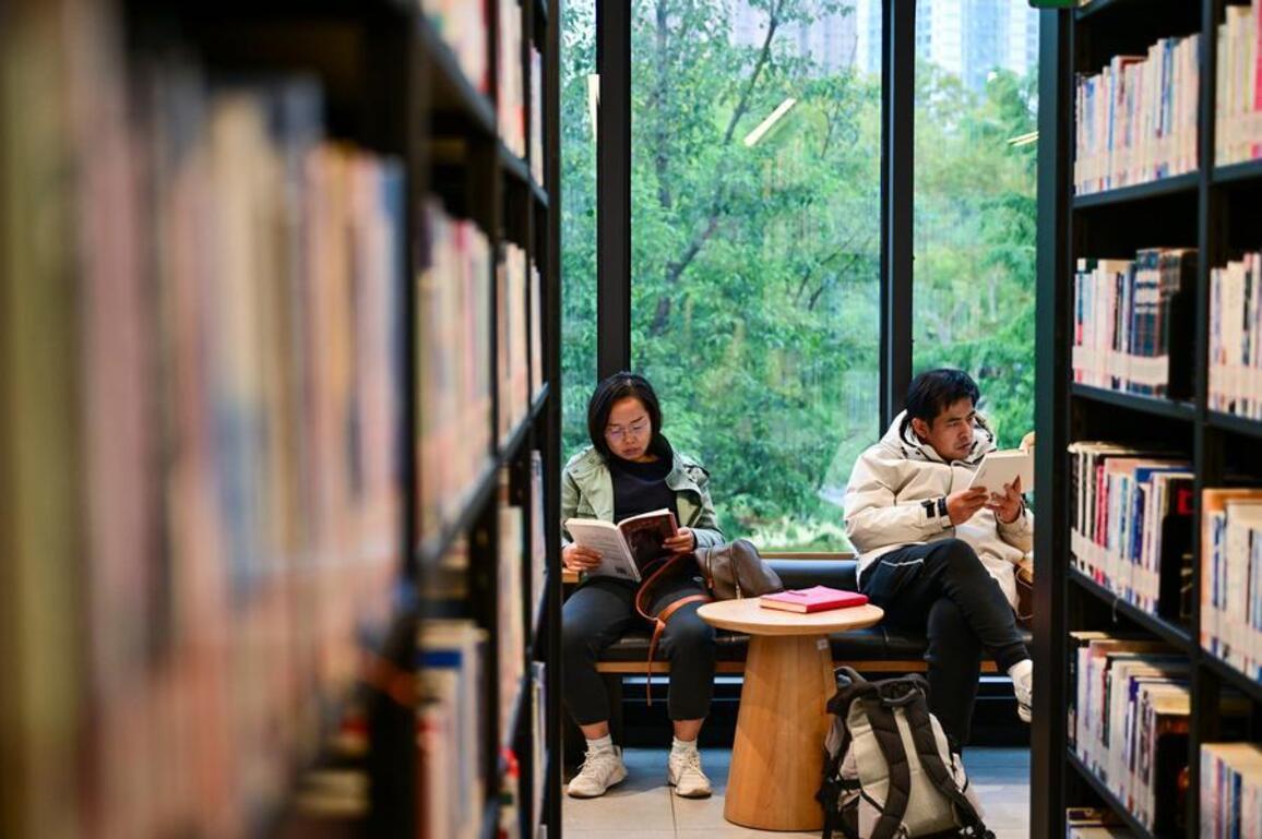China fosters book-loving society with strong institutional support