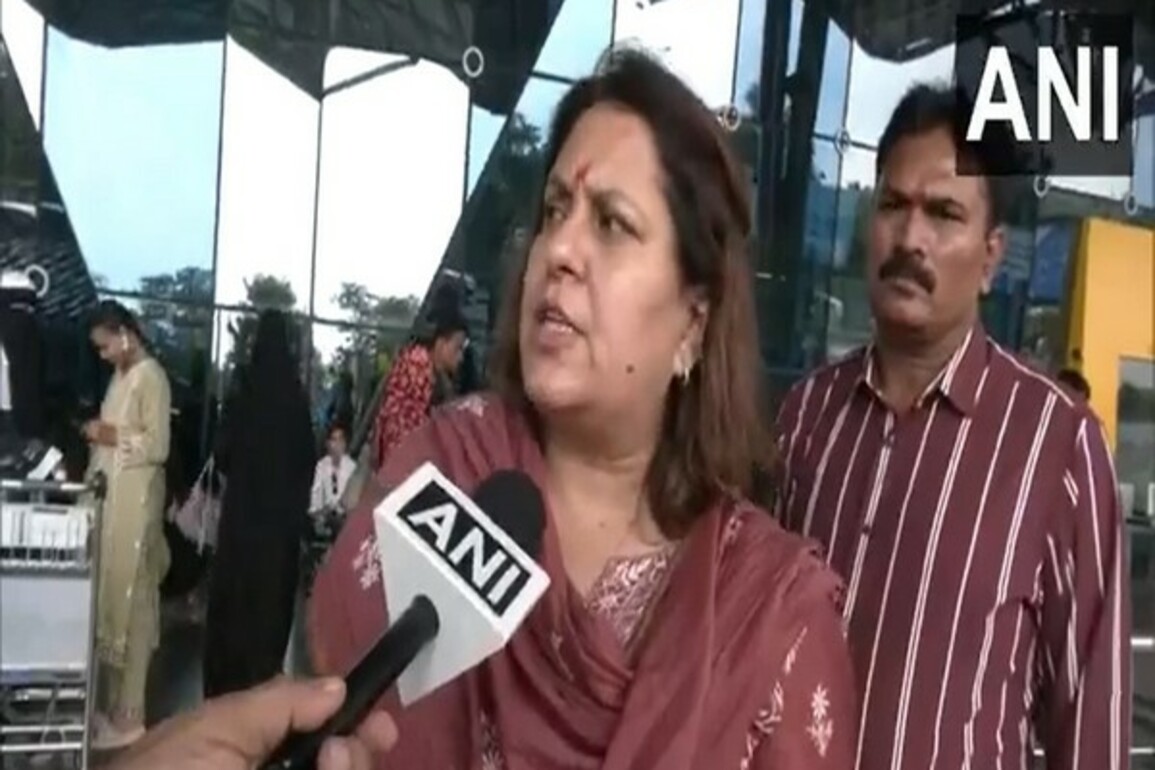 "The country also wants to know the answers", says Congress Leader Supriya Shrinate on Dhankar's resignation
