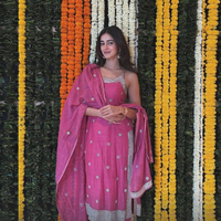 Ananya Panday wears mom Bhavana Panday's 20-year-old Rohit Bal outfit for Diwali