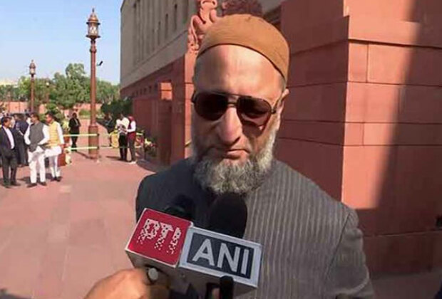 New Delhi Railway Station stampede: Asaduddin Owaisi pays condolences to victim's family members, demands SIT to investigate tragedy