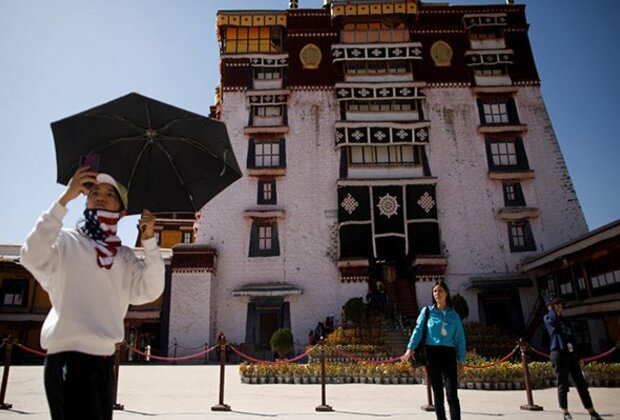 High-level Tibetan delegation visits London