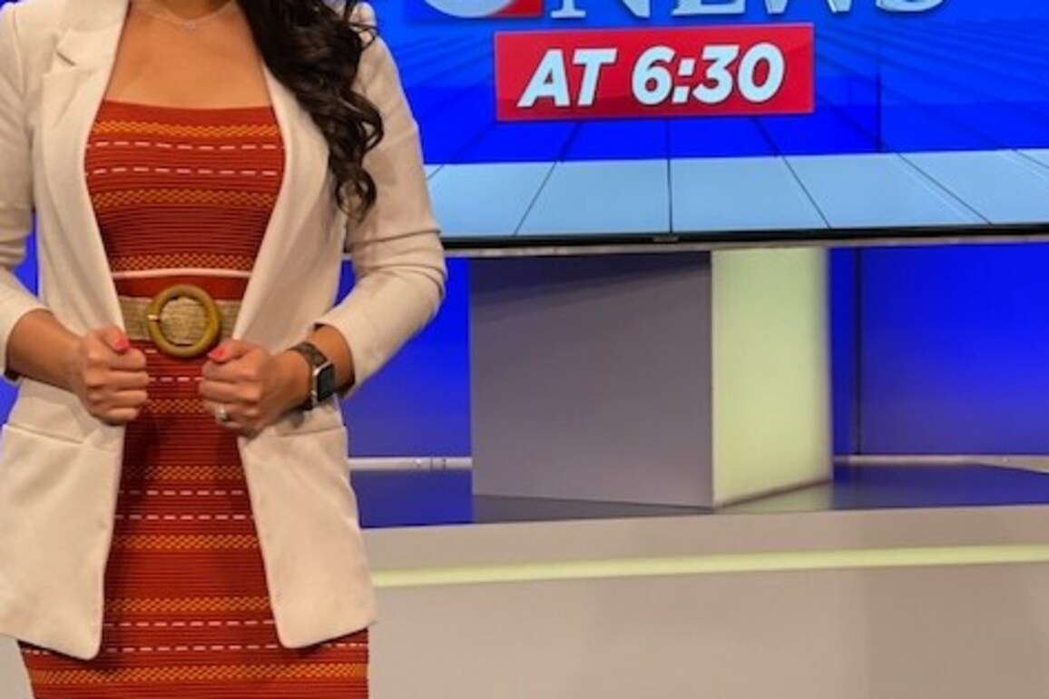 Houston Anchor Says No to Viewer Who Tells Her to Stop Saying Goodbye in Spanish
