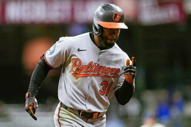 Orioles place OF Cedric Mullins (hamstring) on IL