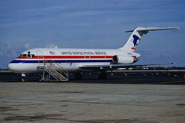 Postmaster warns USPS faces cash crisis, wants Congress to lift cap