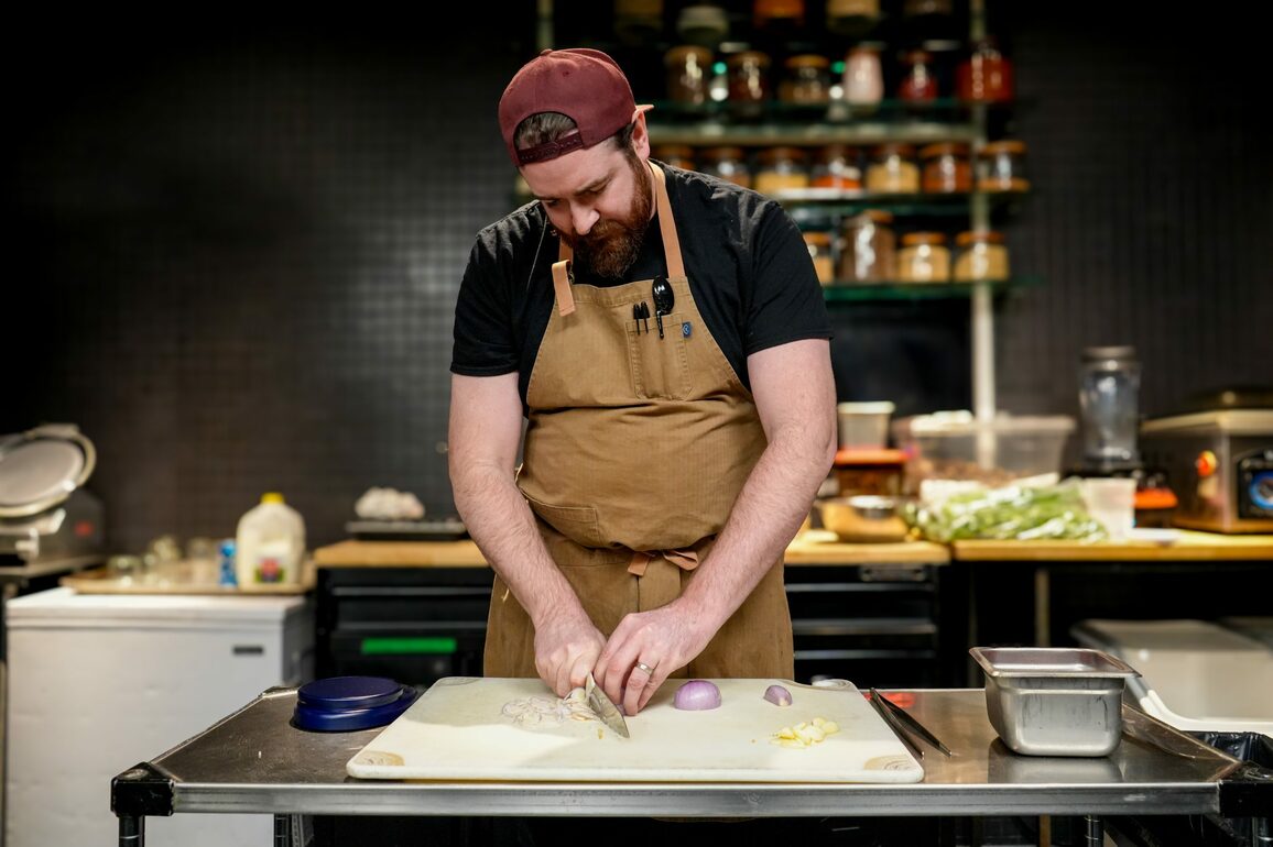 New community foundation program takes aims at restaurant food waste - Park Record