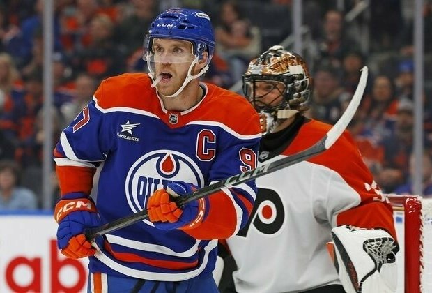 Oilers' Connor McDavid brings momentum into clash with Flyers