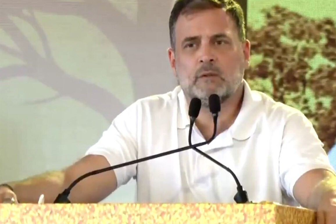 Rahul Gandhi recalls Narayana Guru, says "truth and non-violence are India's real power"