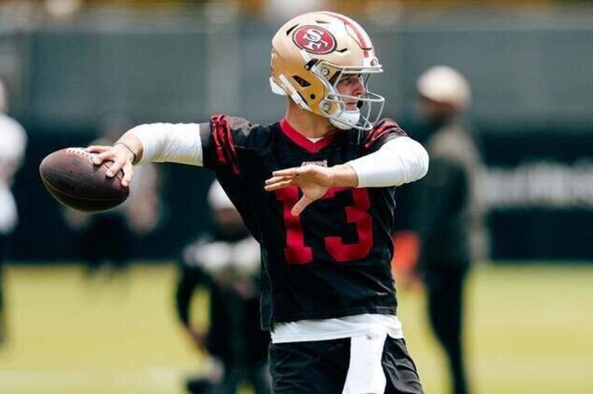 49ers Enter Phase 3 OTAs; Shanahan Outlines Early Offseason Focus