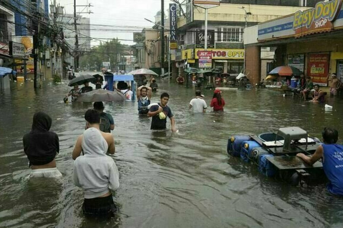 Philippines hit by tropical cyclones: 31 dead, over 6 million affected