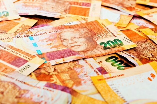 Rand gets a further boost on Fed&#039;s dovish stance