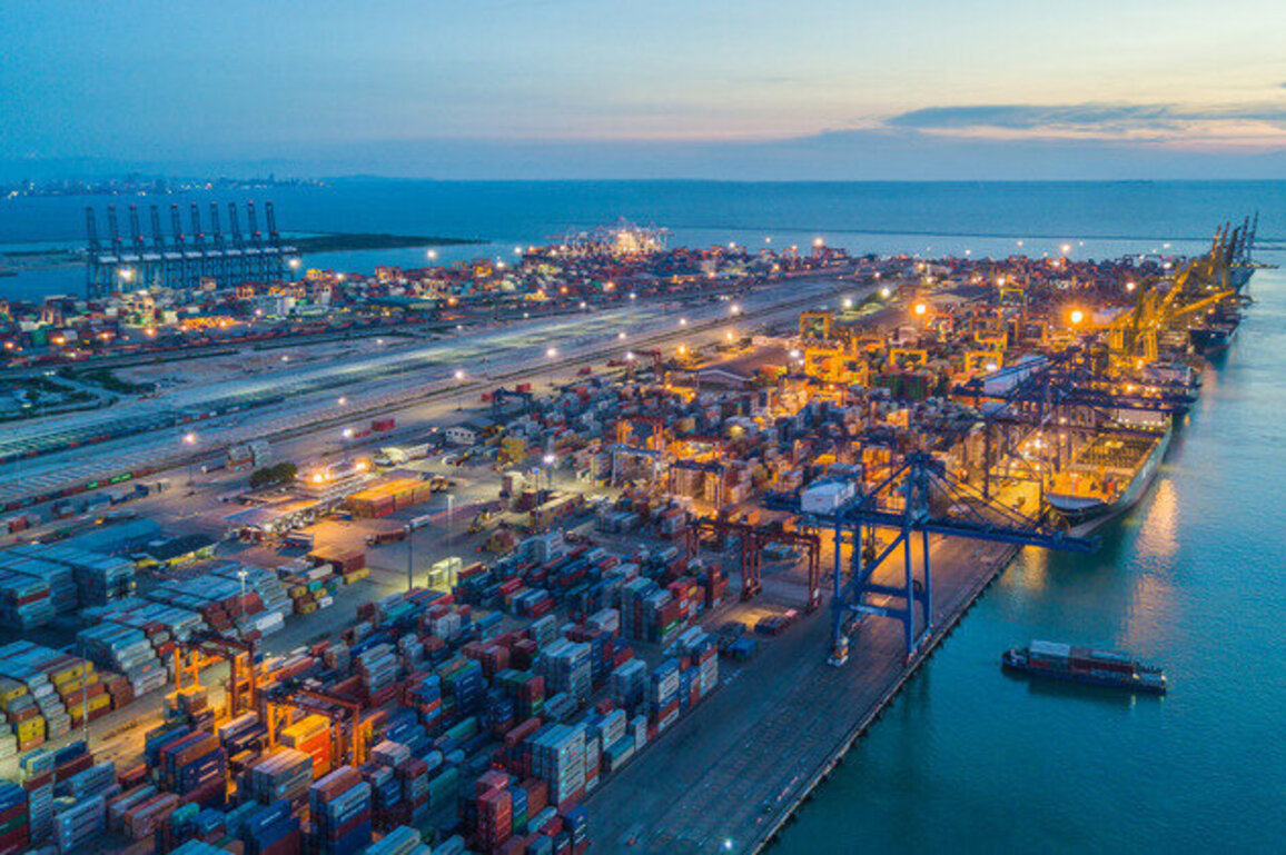 Dubai ranks among world's top five, leads Arab World in Shipping Centre Development Index 2025