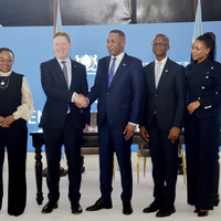 BOTSWANA-GABORONE-DE BEERS-DIAMOND SALES AGREEMENT