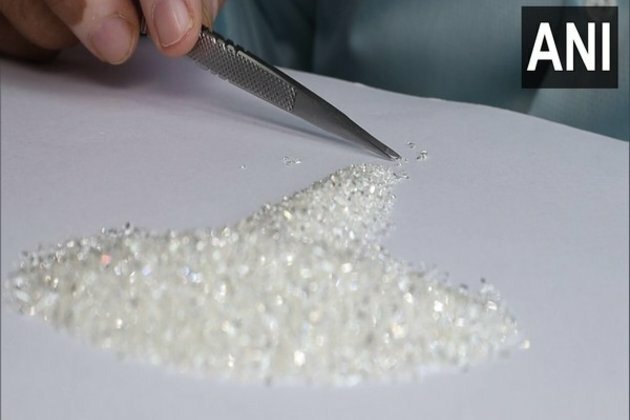 Russia-Ukraine crisis hits Gujarat diamond industry, small factories closed