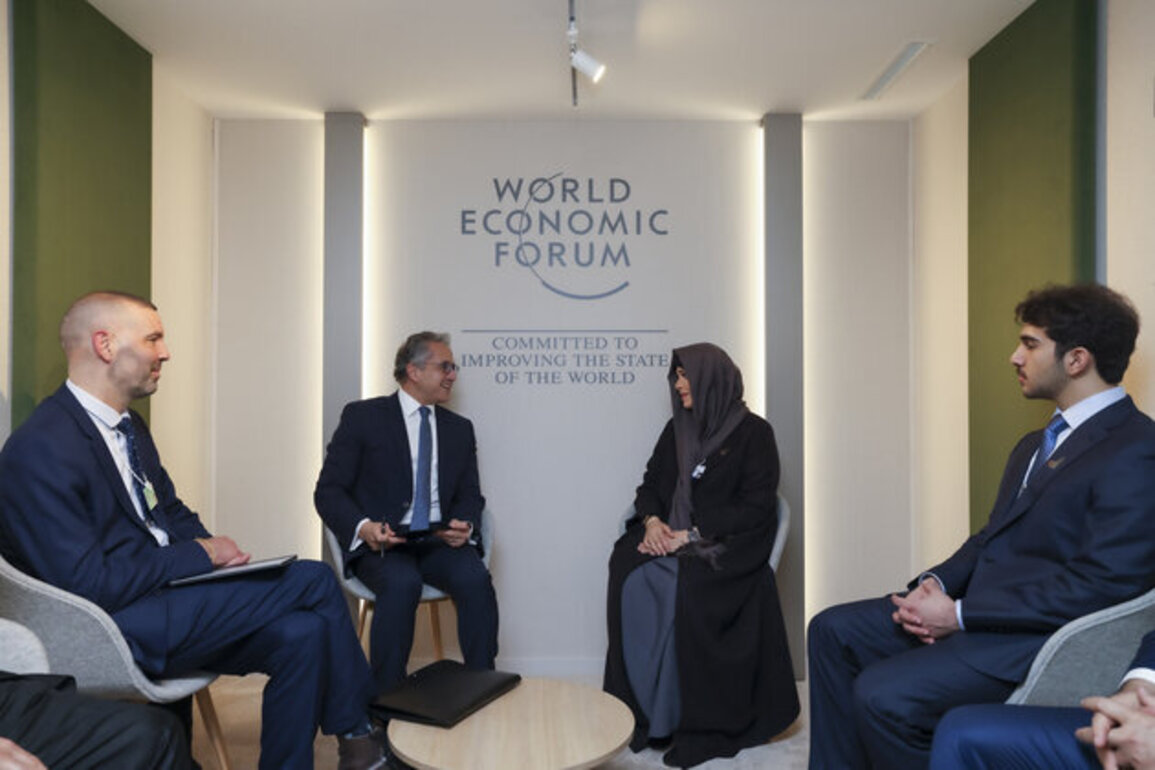 Latifa bint Mohammed holds talks with UNESCO Director-General to boost cooperation in education, culture, heritage, knowledge