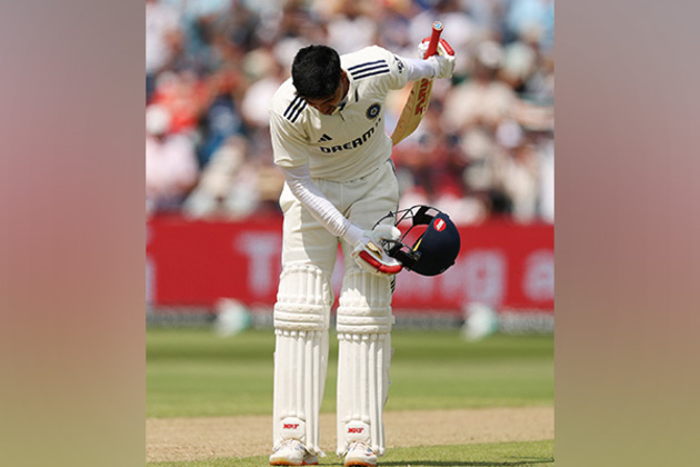 Manchester Test: Shubman Gill's 103 keeps India's chances alive to draw the clash against England (Day 5 Lunch)