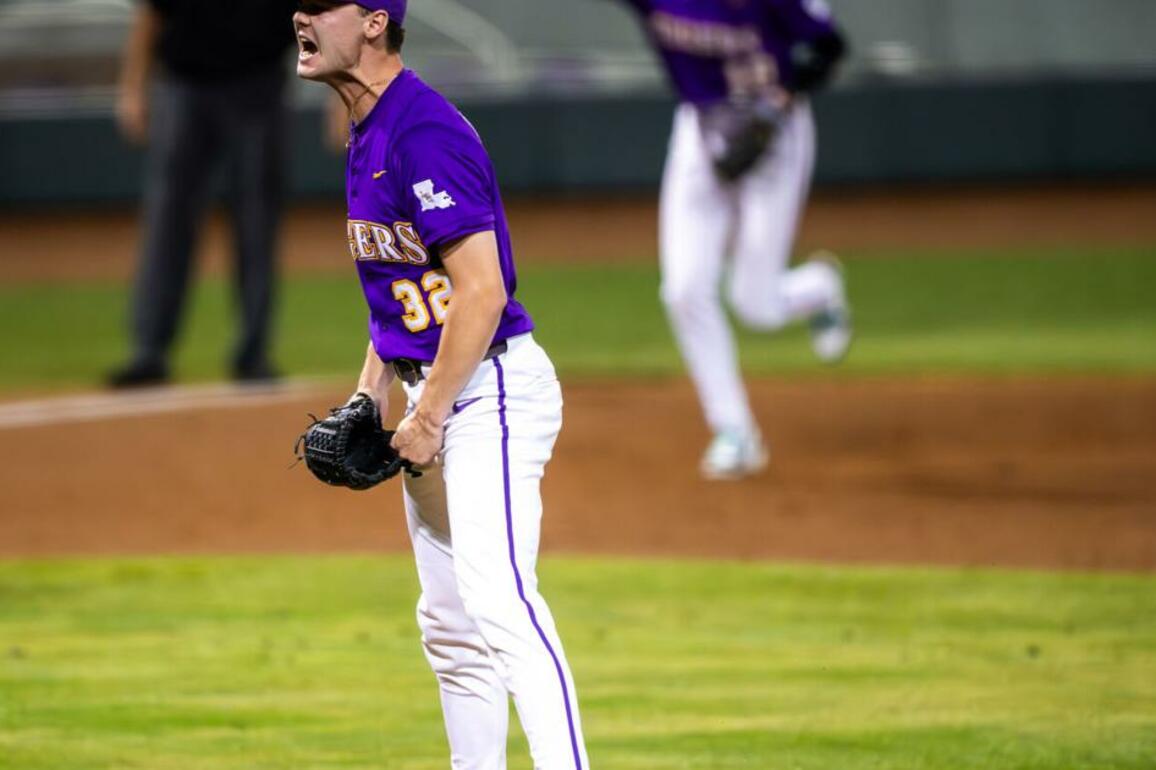 LSU baseball loses to Texas A&amp;M, Game 1 of doubleheader - LSU