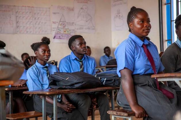 (Hello Africa) Chinese companies expand access to education for rural children in Zambia