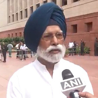 EC should conduct preliminary inquiry into Rahul's 'voter theft' claim: Congress MP Amar Singh