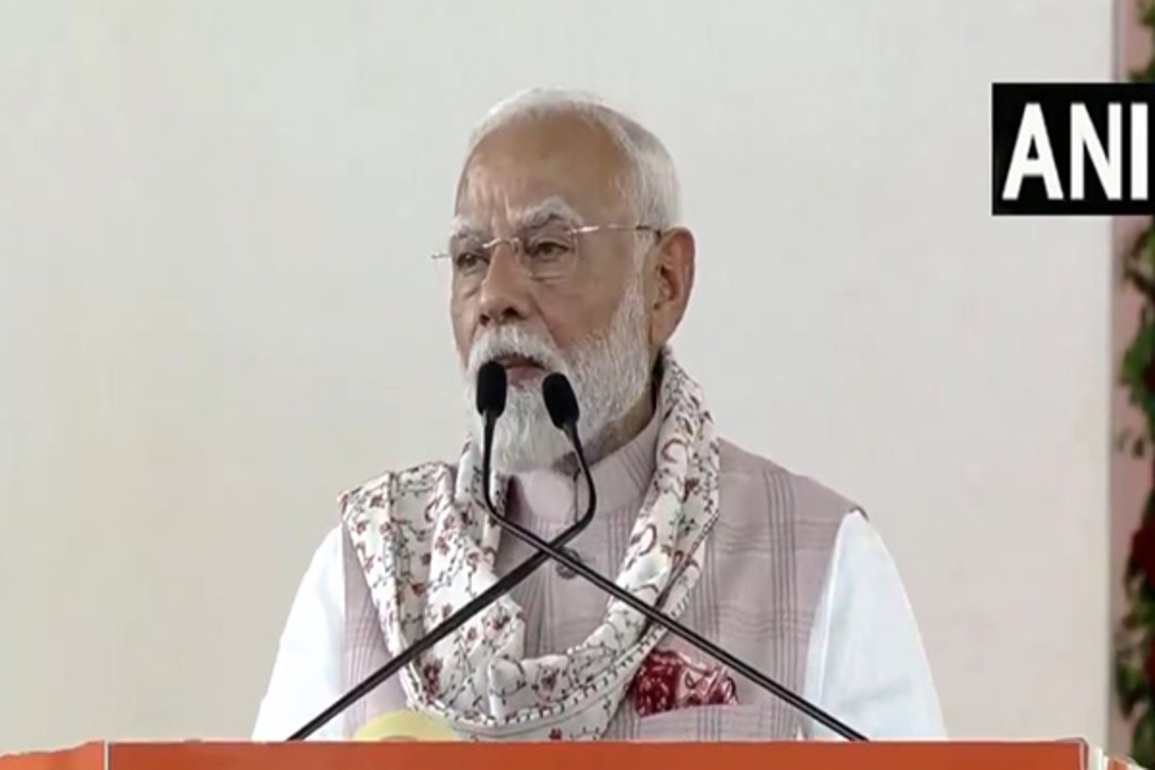 "Our government has given top priority to women's rights": PM Modi in Navsari
