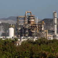 Venezuela passes sweeping oil law reform to open doors for foreign firms