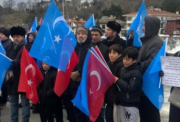 Uyghurs in Istanbul protest Chinese brutalities on 28th Ghulja Massacre anniversary