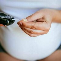 How pregnant women are tested for gestational diabetes is changing. Here's what this means for you