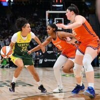 Kennedy Burke's clutch play lifts Sun past Storm for first win