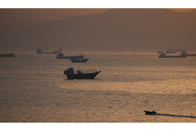 Oman detects suspected floating mine in St of Hormuz