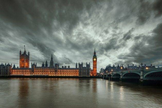 More gloom ahead for UK economy study