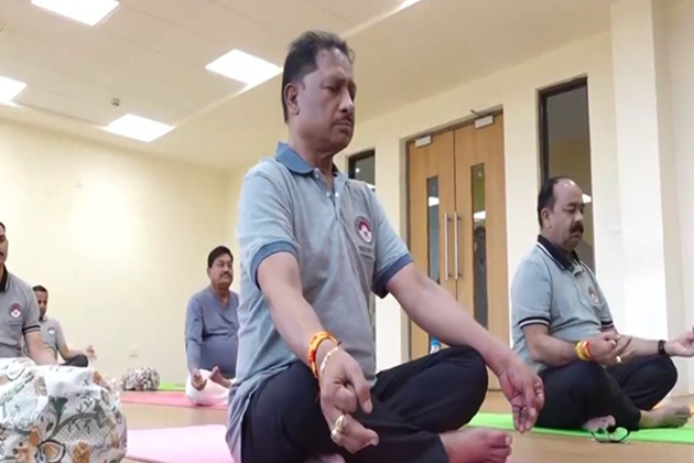 Chhattisgarh CM Vishnu Deo Sai begins Day 2 of Chintan Shivir 2.0 with yoga session with cabinet ministers