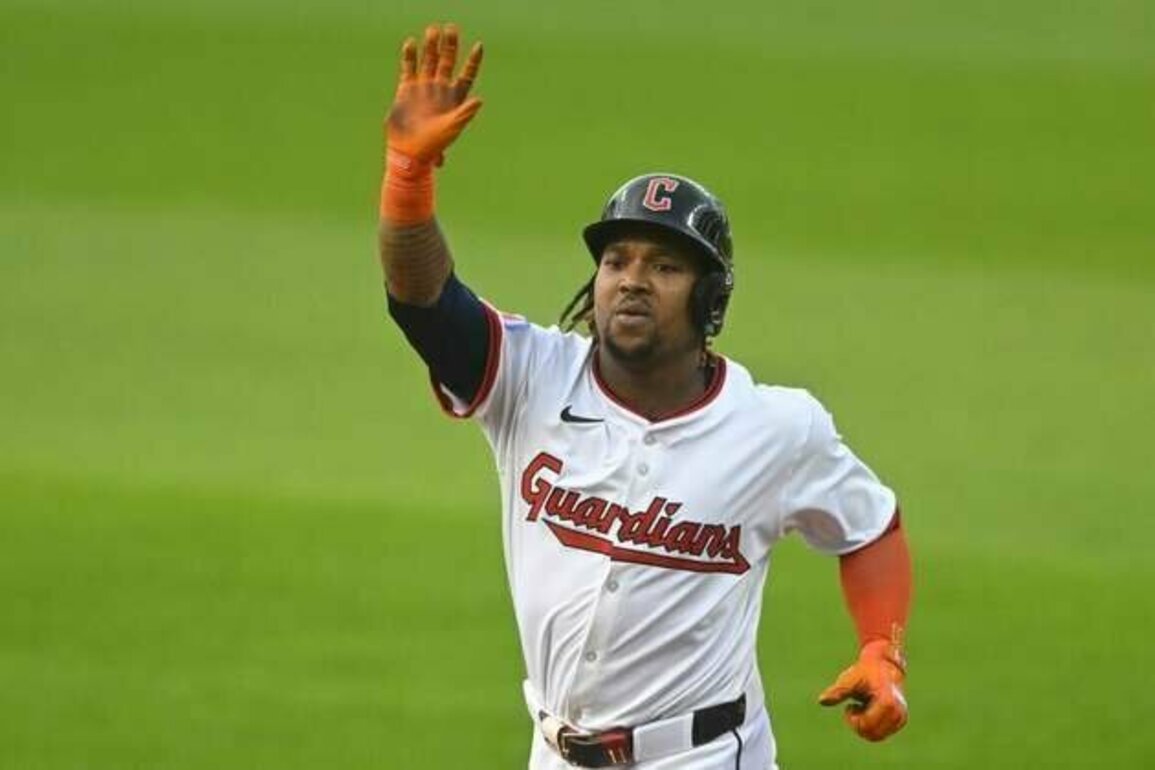 Jose Ramirez backs Joey Cantillo's gem as Guardians blank Royals