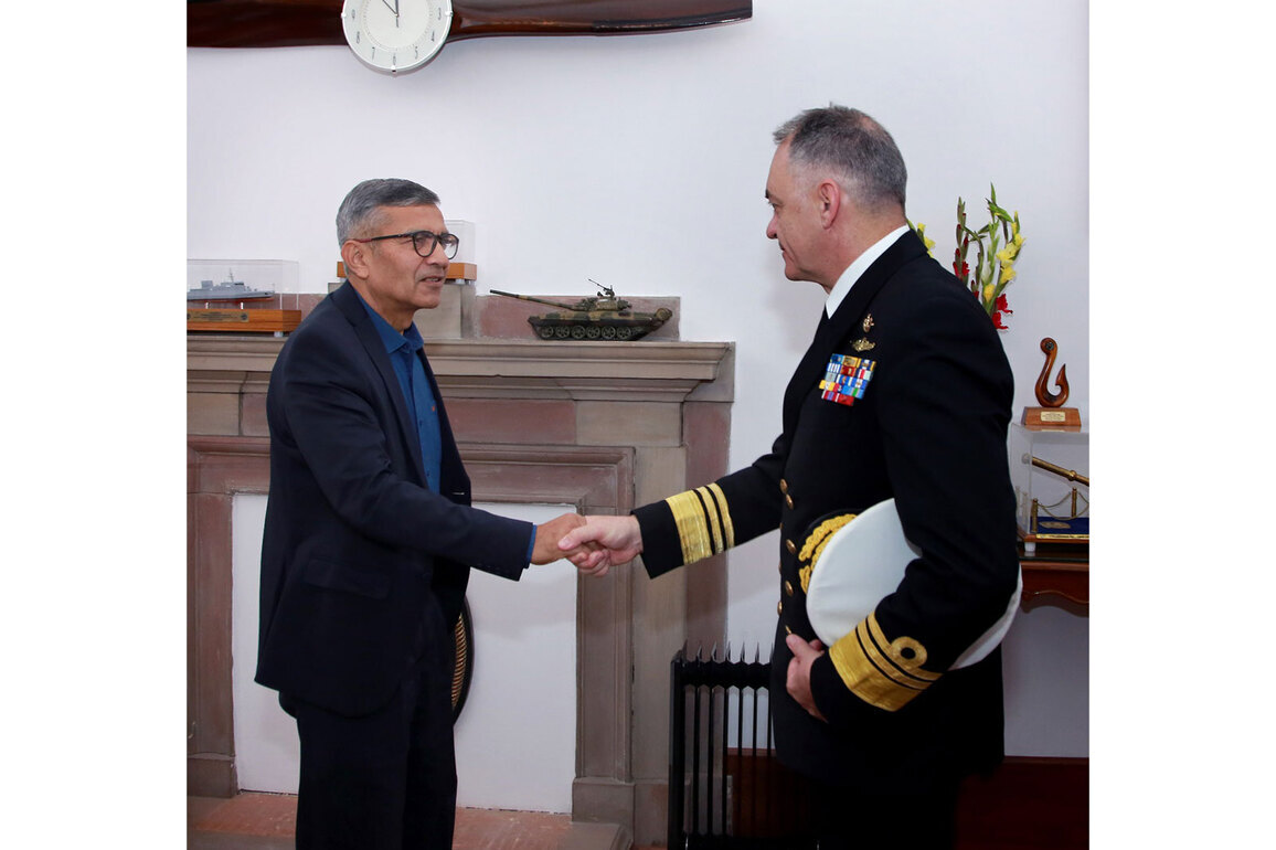 Defence representatives from Greece, India hold talks on deepening cooperation