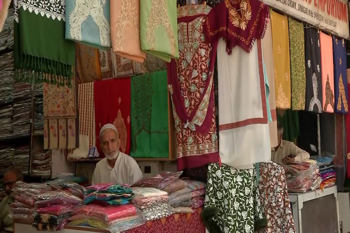 Traders, locals from Kashmir thank PM Modi for GST reforms, call it big relief for common people