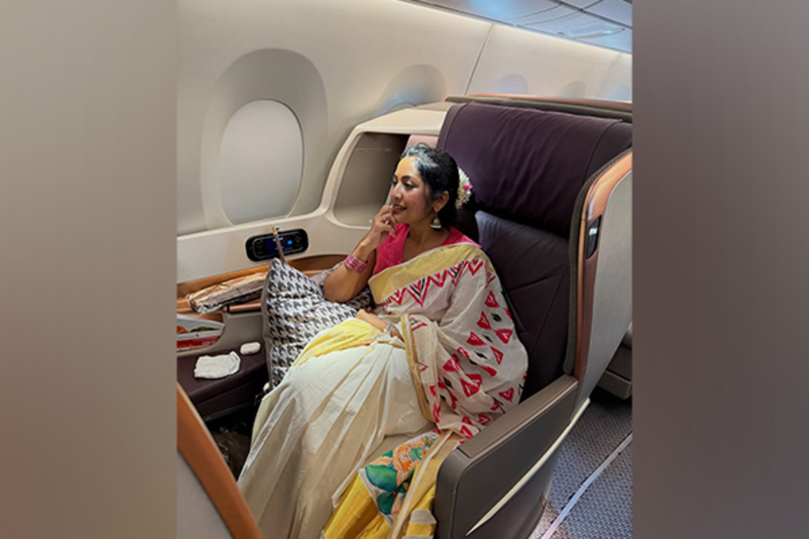 Malayalam actress Navya Nair claims she was fined over Rs 1 lakh for carrying Jasmine flowers in Australia