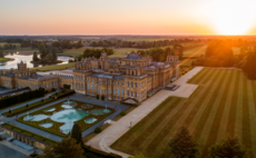 Blenheim Palace becomes net generator of green energy as solar farm goes live