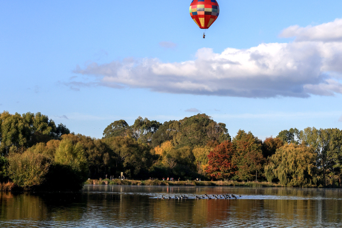 NEW ZEALAND-MASTERTON-WAIRARAPA BALLOON FESTIVAL