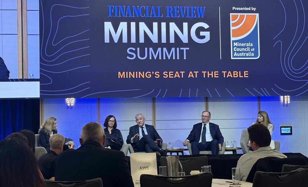 [Left-to-right] Cosima Marriner, Editor, The Australian Financial Review; Tania Constable, CEO, Minerals Council of Australia; Ian Macfarlane, Director, Woodside, Former Energy & Resources Minister; Mark Vaile, Chairman, Whitehaven Coal, Former Deputy Prime Minister