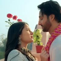 Sourabh Raaj Jain, Sheen Savita Dass's 'Pyaar Aur Parivaar' takes lead in 'Sangamarmar' trailer
