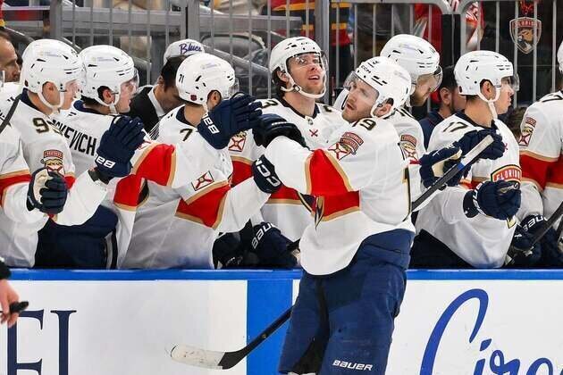 Last-minute power-play goal boosts Blues past Panthers