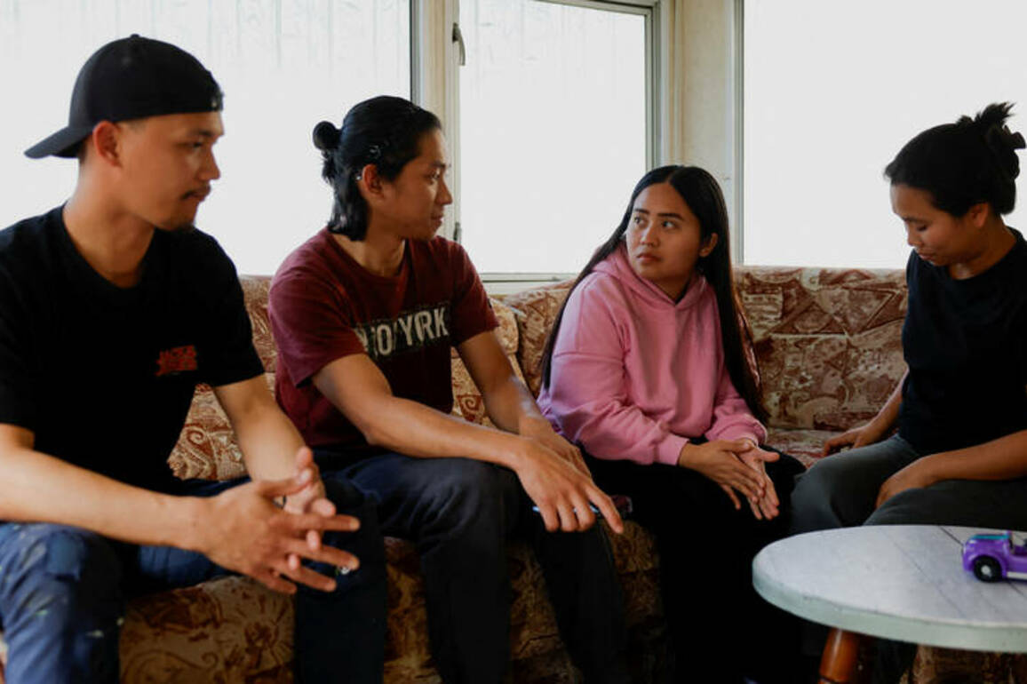 Filipino families flee Irish town amid anti-immigrant riots